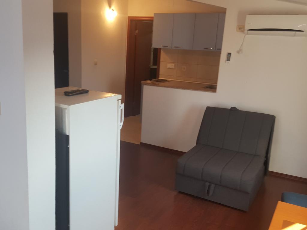 Buljarica Bay Apartments Petrovac Exterior foto