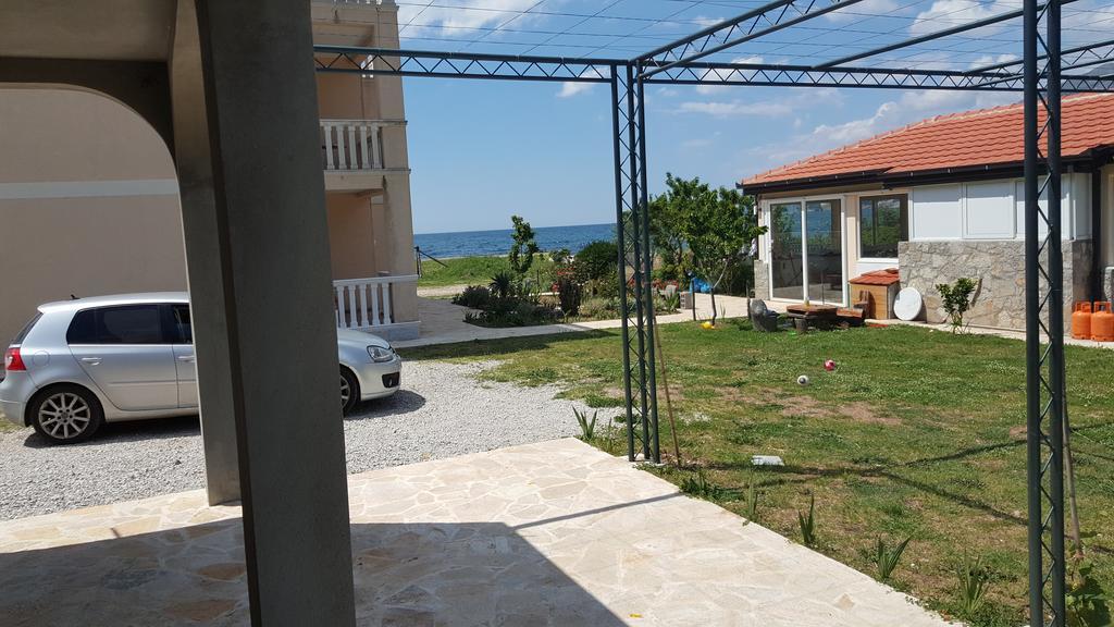 Buljarica Bay Apartments Petrovac Exterior foto