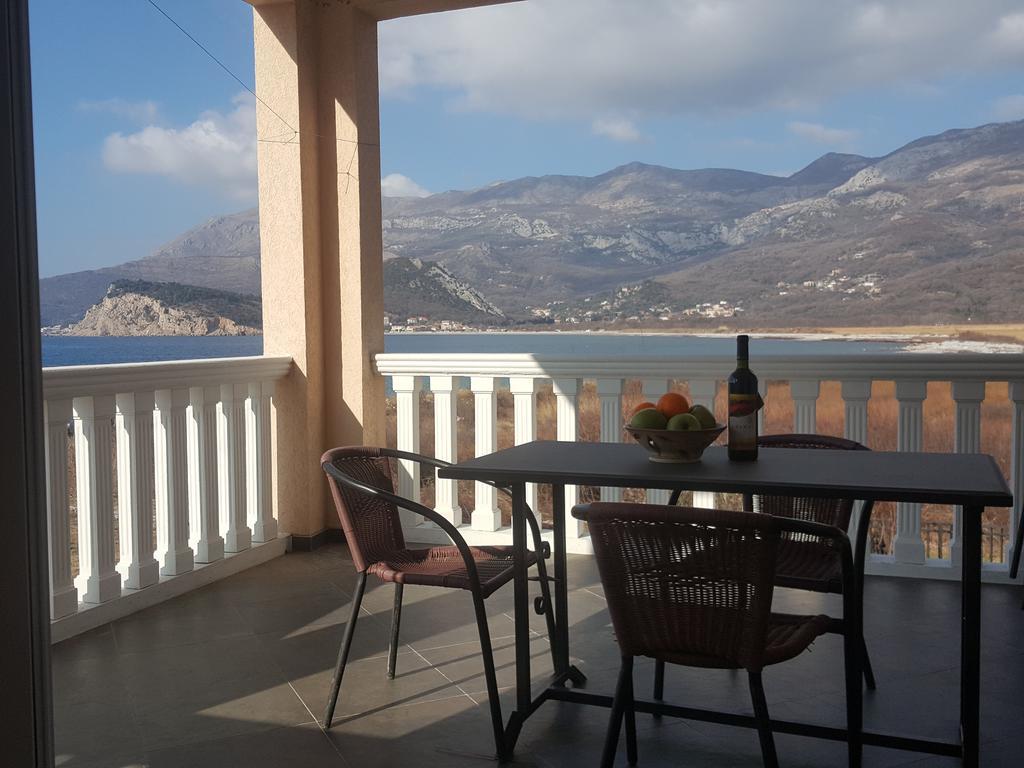 Buljarica Bay Apartments Petrovac Exterior foto