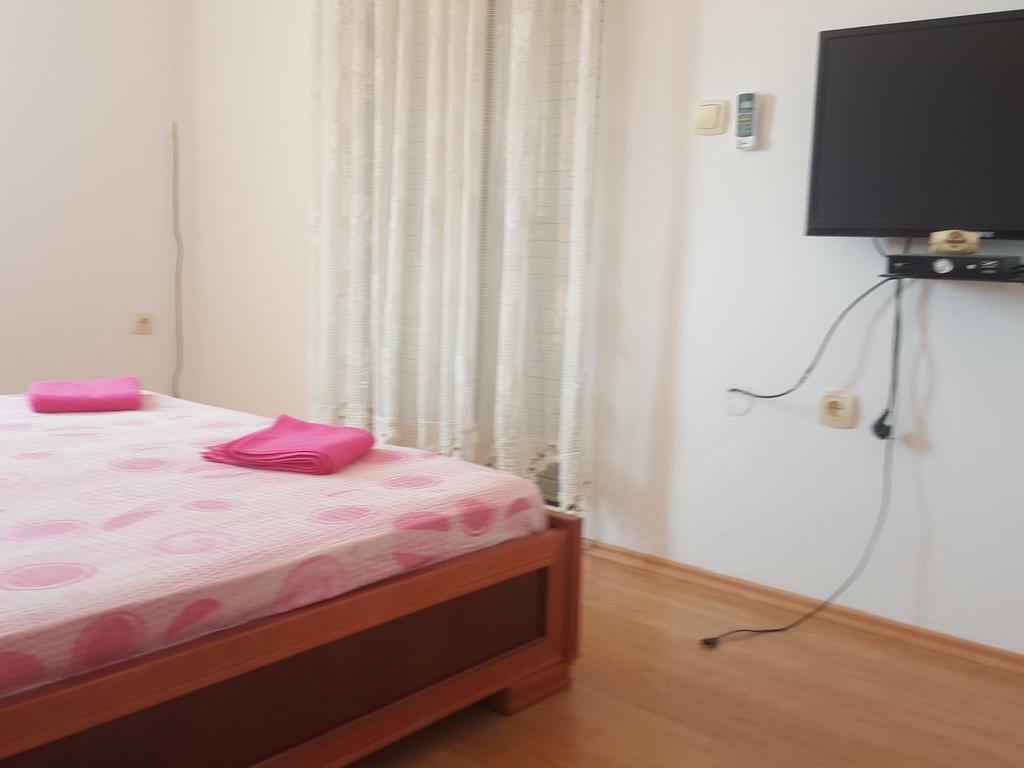 Buljarica Bay Apartments Petrovac Exterior foto